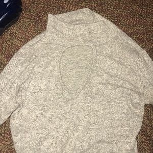 Turtle neck crop top with cut out